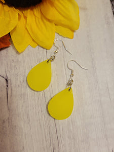 Lemonade Drops - Yellow Country Craft Barn Earrings (#119)
