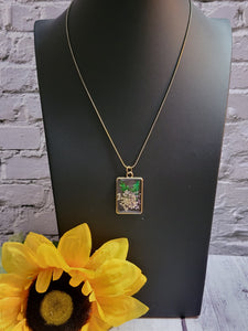 Fancy Flowers - Brass Country Craft Barn Necklace (#562)