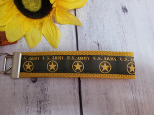 US Army - Gold/Green Country Craft Barn Key Chain (#75)