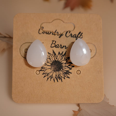 Little Diva - White Tear Drop Country Craft Barn Earrings (#1509)