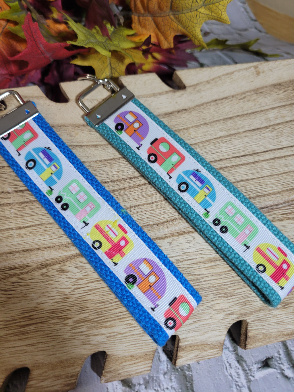 Camper - Country Craft Barn Key Chains (#27)