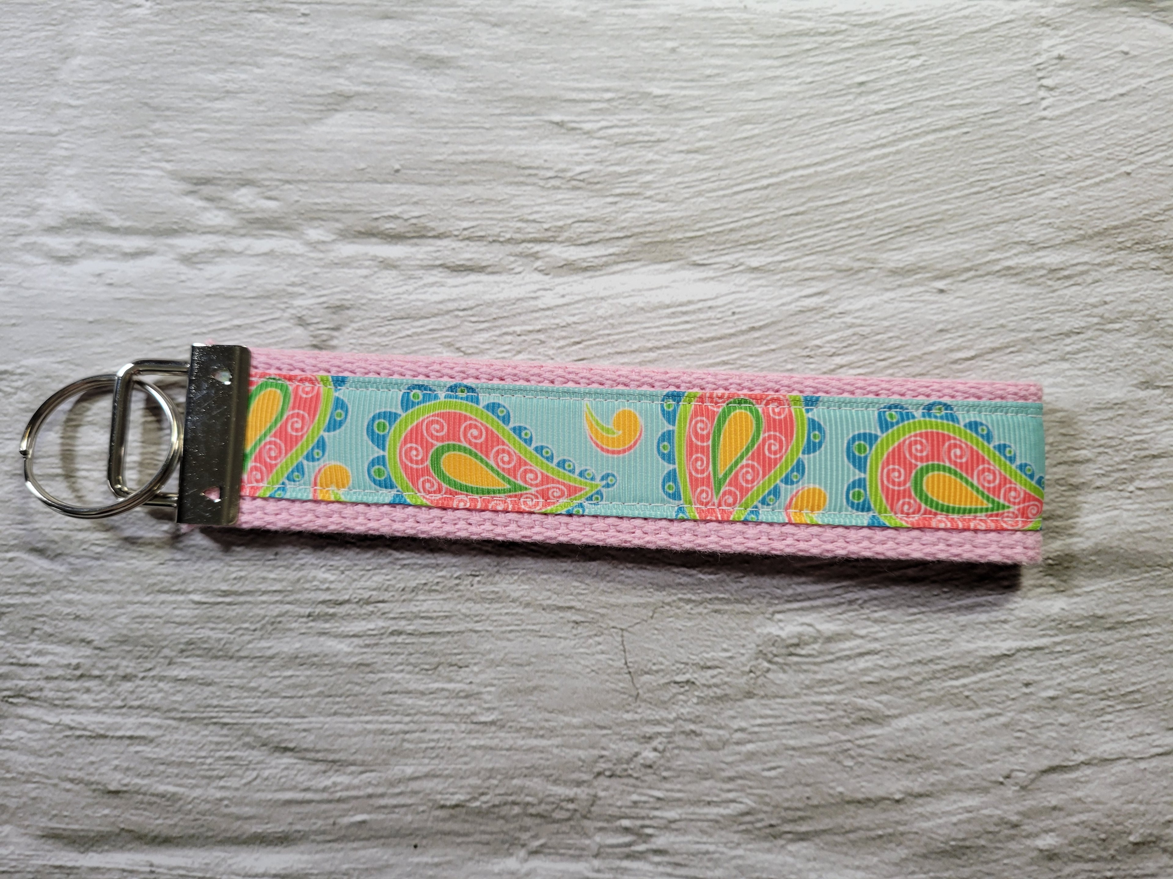 Paisley Print - Pastel Country Craft Barn Key Chain (#6)