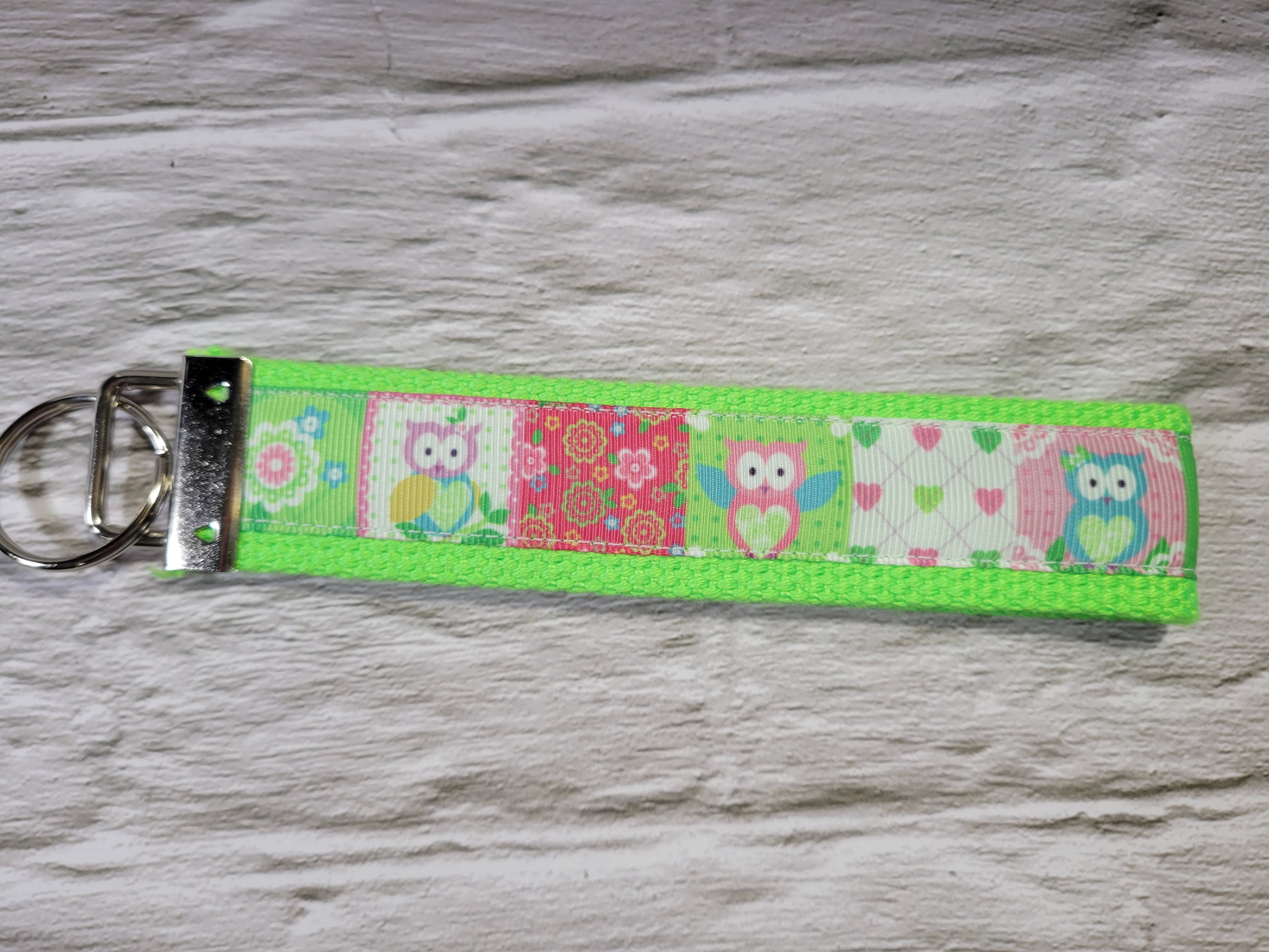 Owl - Country Craft Barn Key Chain (#8)