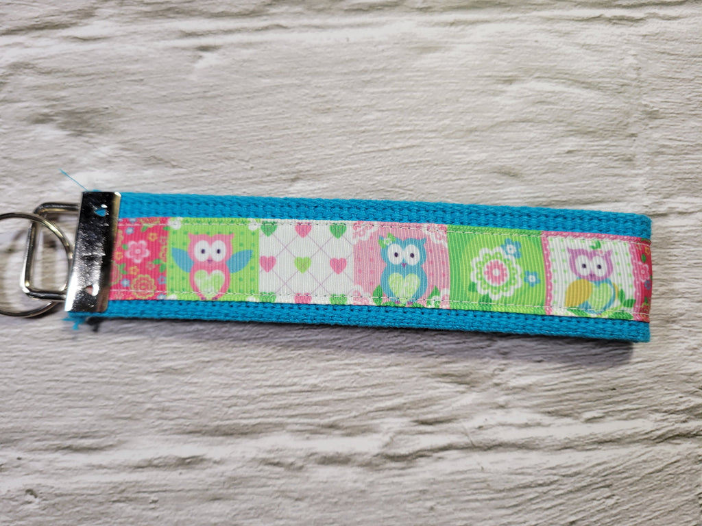 Owl - Country Craft Barn Key Chain (#8)