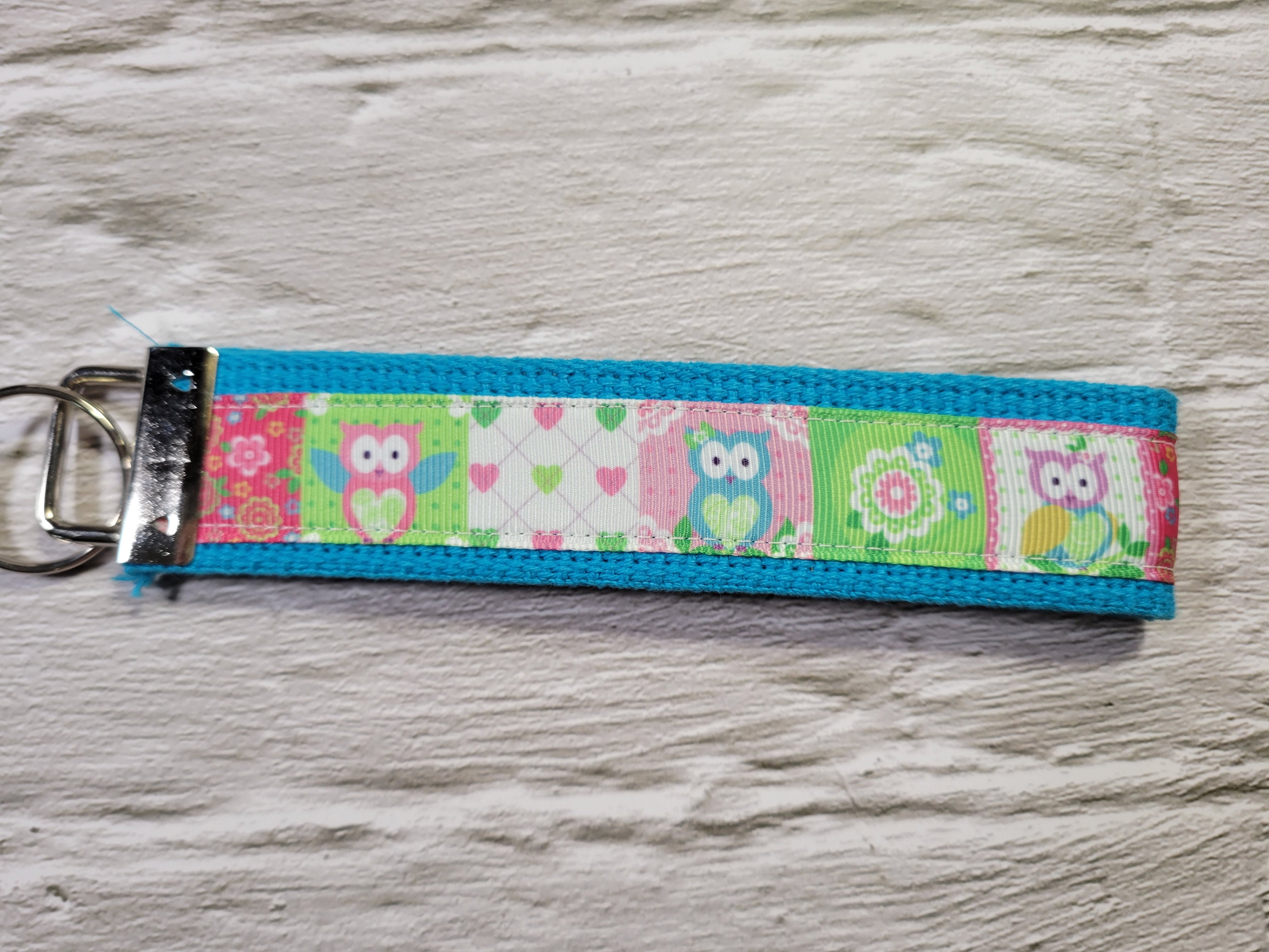 Owl - Country Craft Barn Key Chain (#8)