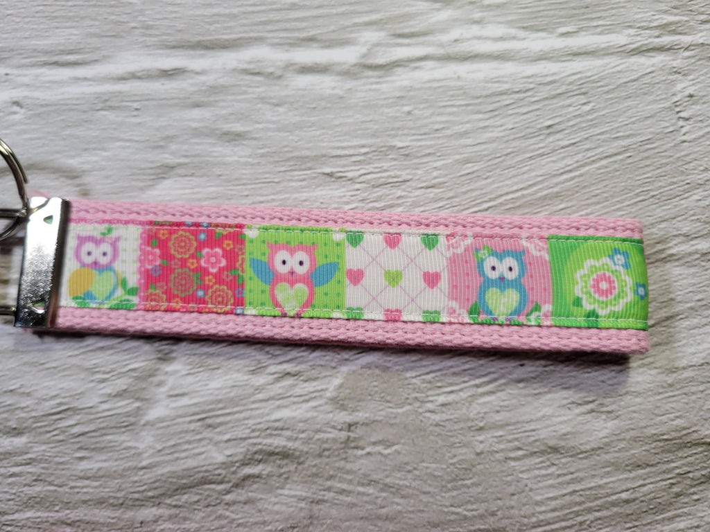 Owl - Country Craft Barn Key Chain (#8)