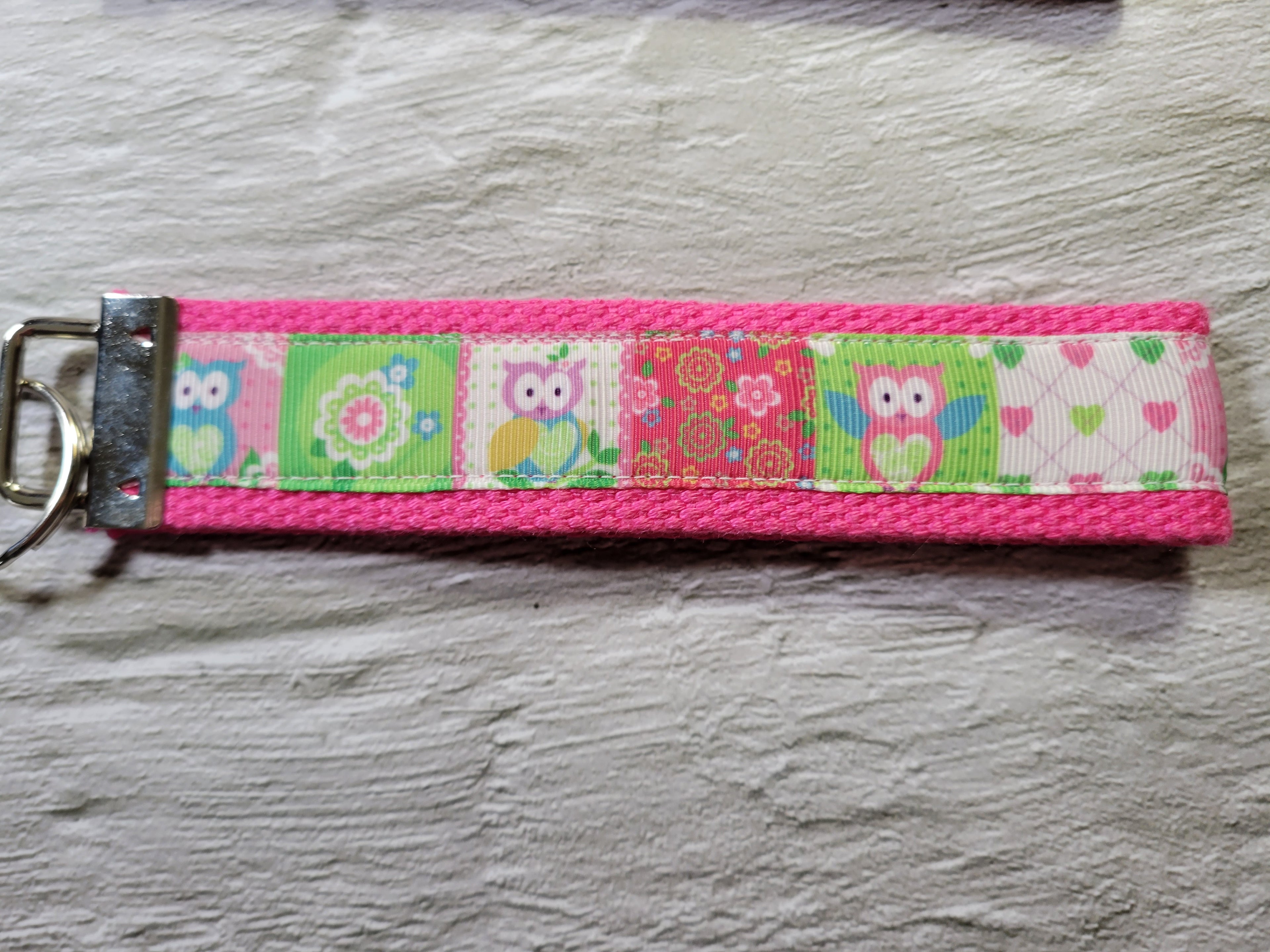 Owl - Country Craft Barn Key Chain (#8)