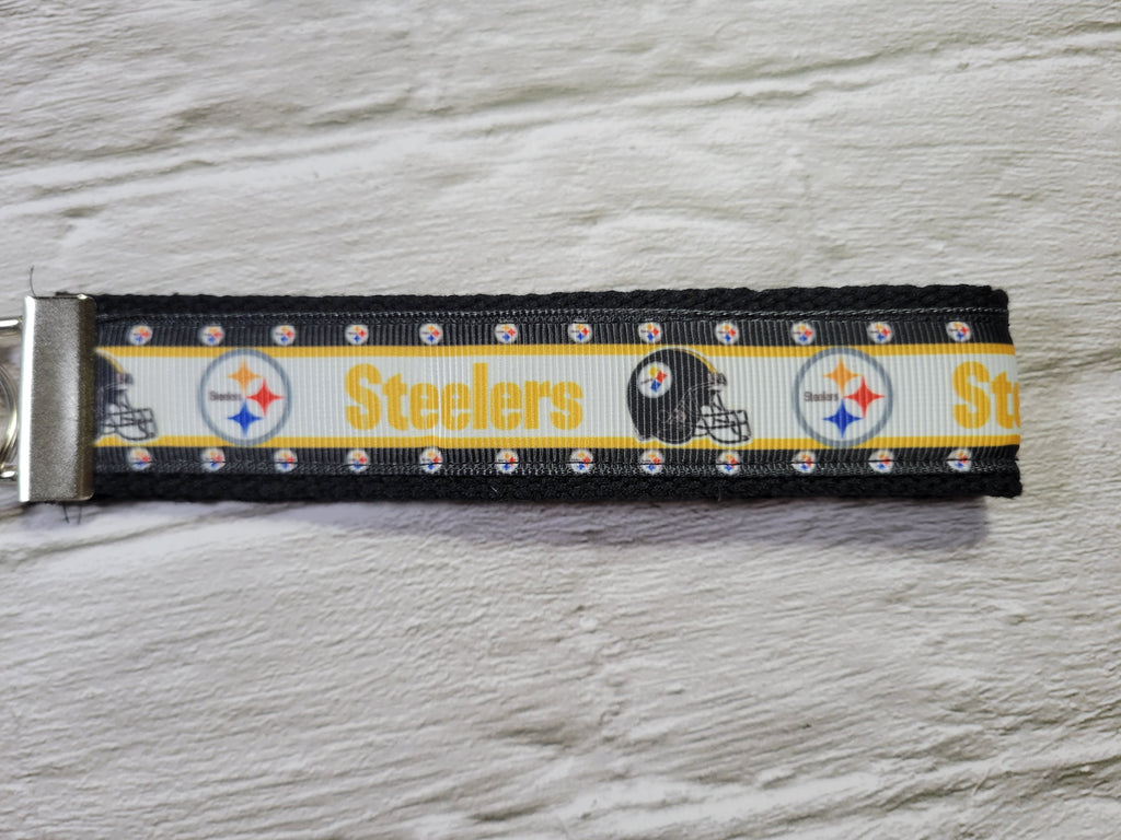 Pittsburgh Steelers Key FOB - Country Craft Barn (#40)