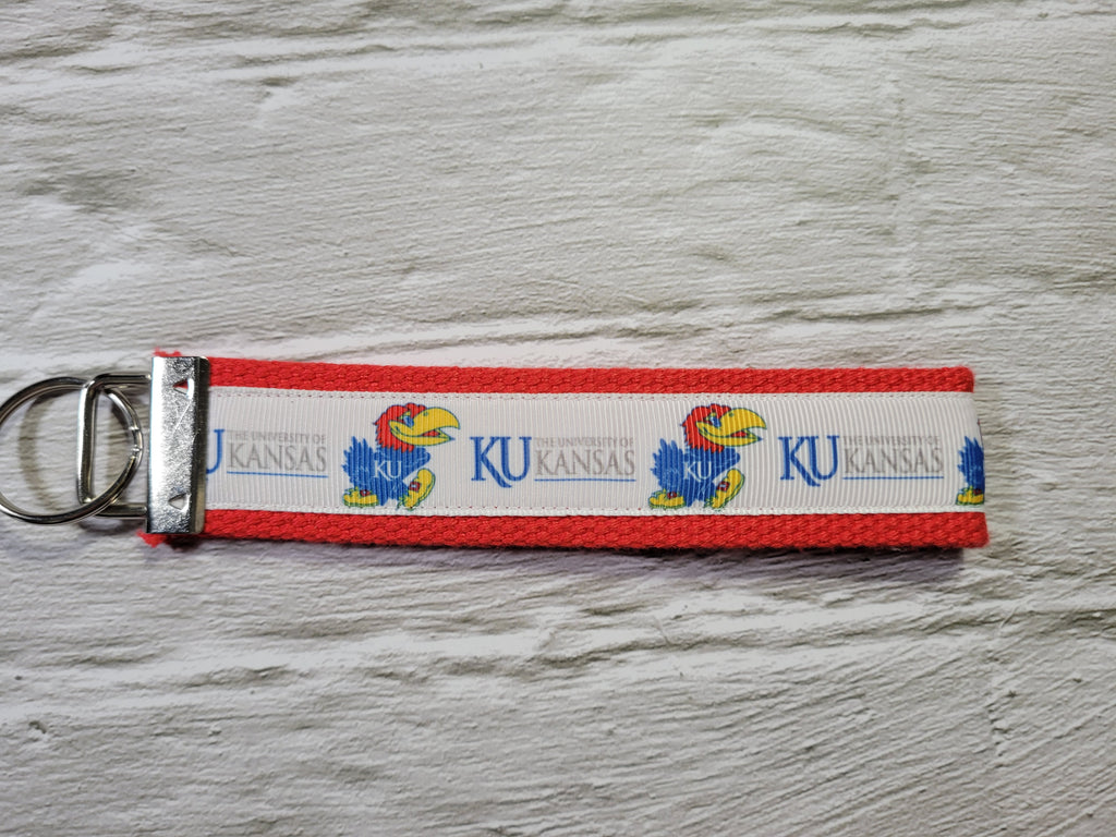 Kansas University - KU - Country Craft Barn Key Chain (KC-59)