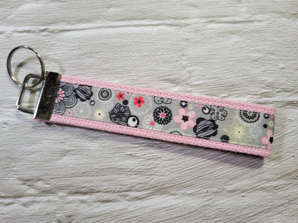 Floral Style - Country Craft Barn Key Chain (#52)