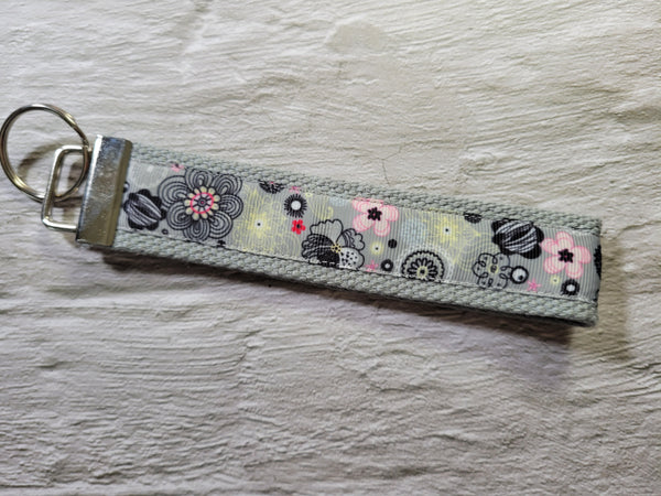 Floral Style - Country Craft Barn Key Chain (#52)