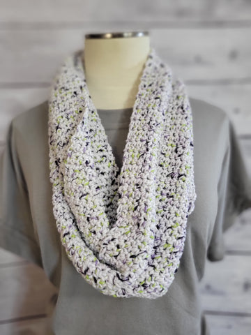 Hint of Purple - Country Craft Infinity Scarf (#1006)