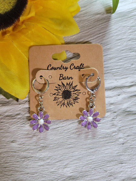 Lovely Daisy - Multiple Colors - Country Craft Barn Earrings (#068)