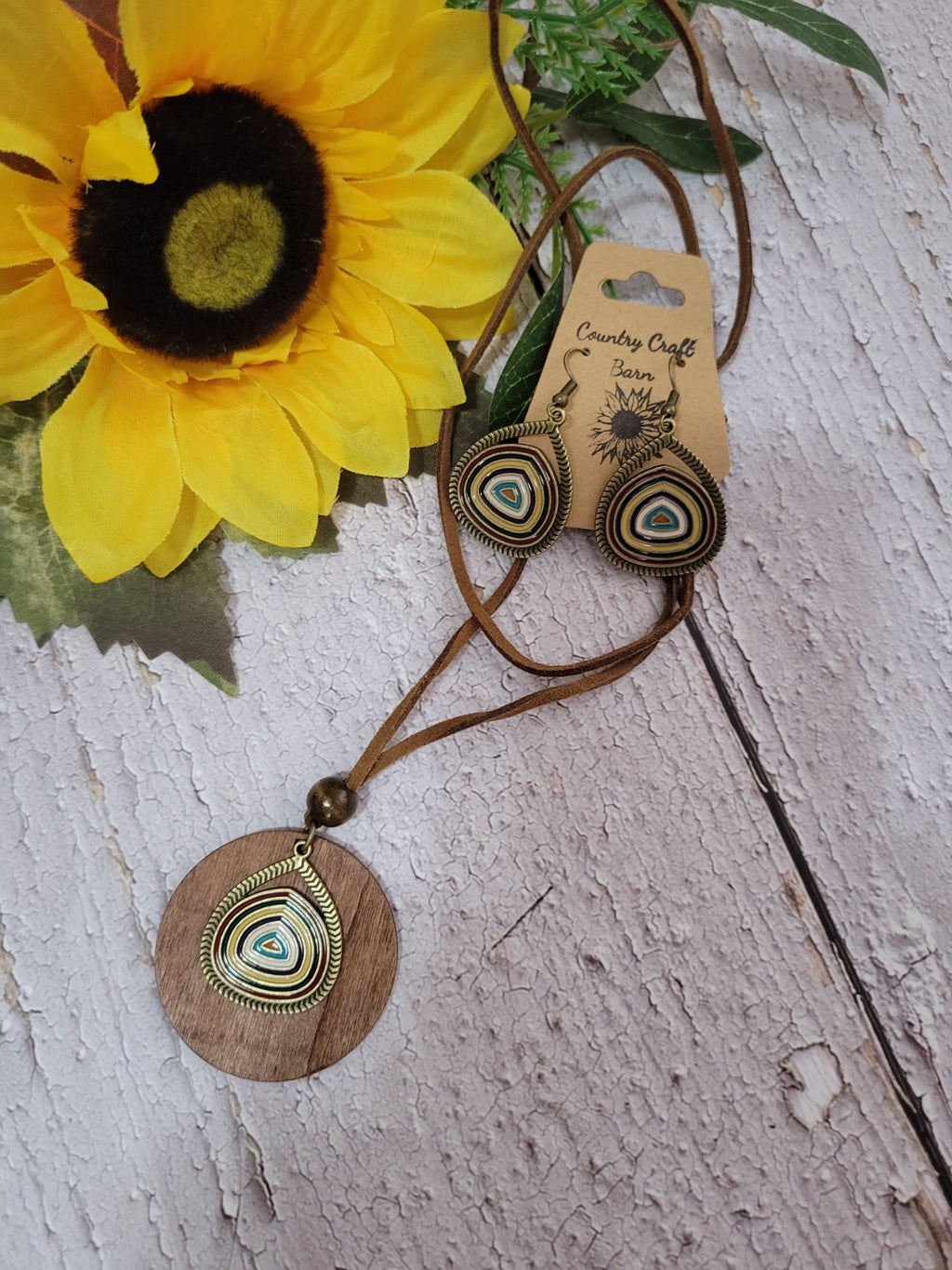 Boho Bling - Brass Country Craft Barn Necklace/Earring Set (#1801)