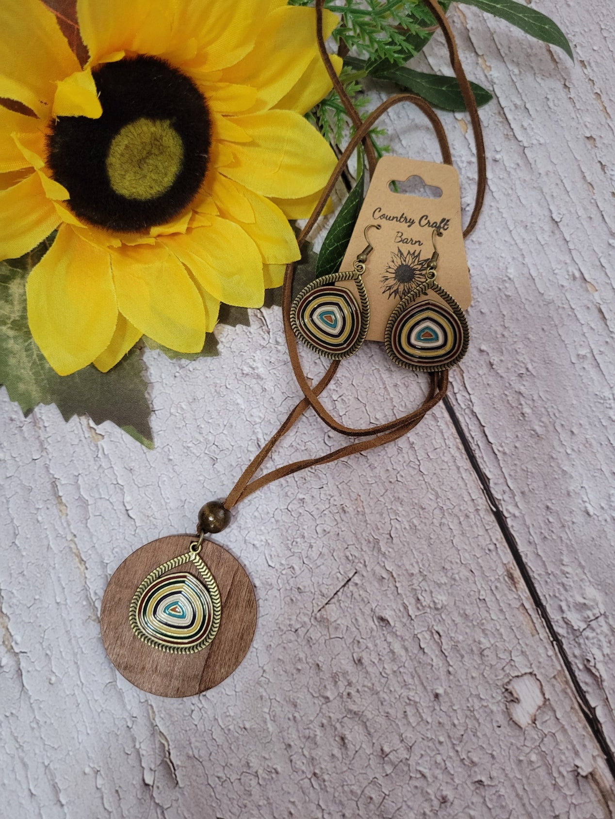 Boho Bling - Brass Country Craft Barn Necklace/Earring Set (#1801)