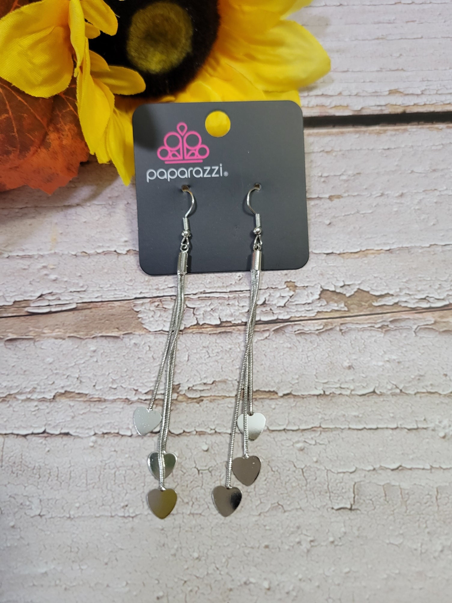 Higher Love - silver - Paparazzi earrings