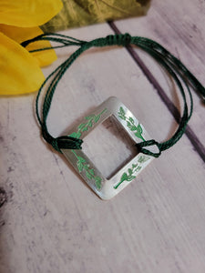 Green Leaves - Green Cinch Pull Urban Country Craft Barn Bracelet (#1707)