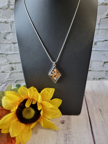 Fall Floral - Golden Rod Country Craft Barn Necklace (#571)