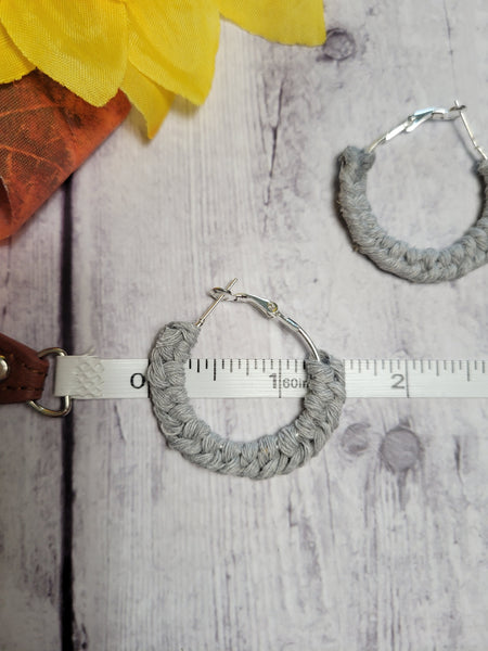 Double Half Hitch Knot - Light Gray Macrame Hoop Country Craft Barn Earrings (#178)