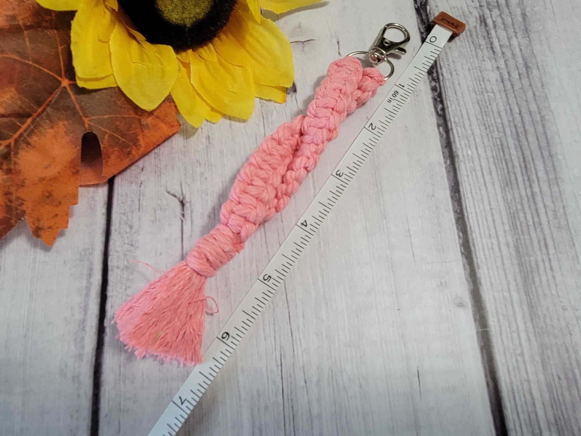 Square Knot Twist - Pink Country Craft Barn Key Chain (KCM-83)