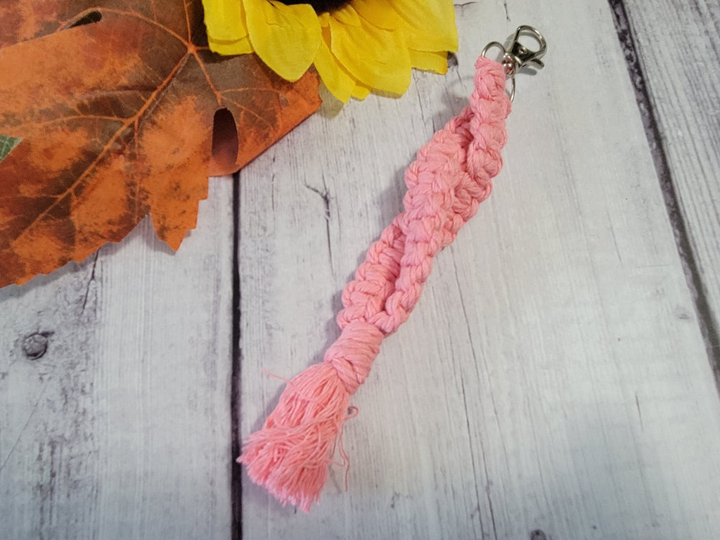 Square Knot Twist - Pink Country Craft Barn Key Chain (KCM-83)
