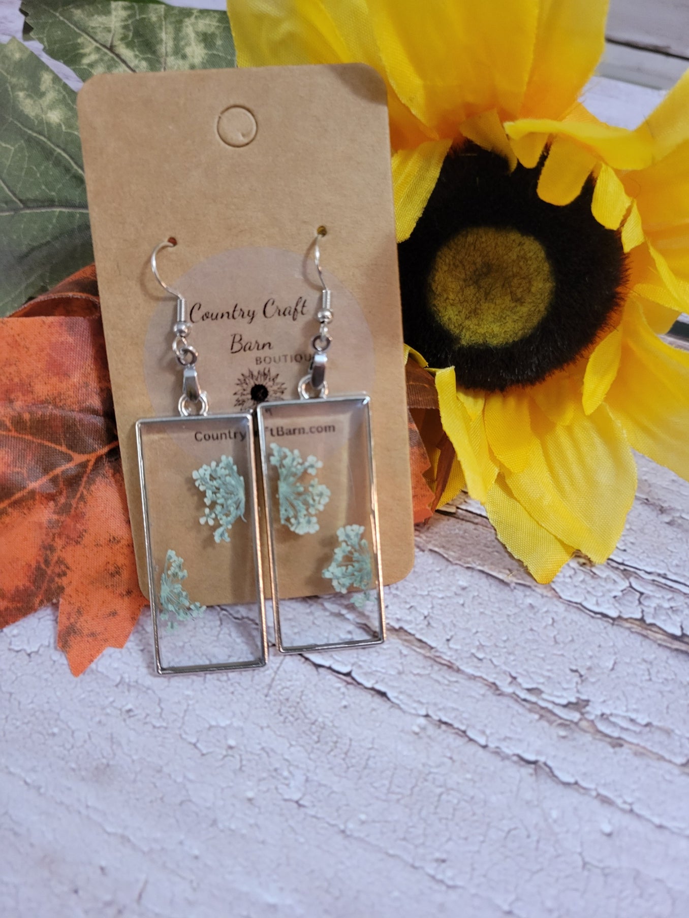 Firework Flowers - Mint Green Resin Country Craft Barn Earrings (#192)