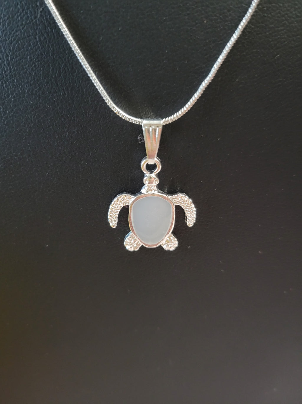 Sea Turtle - White Country Craft Barn Necklace (#601)