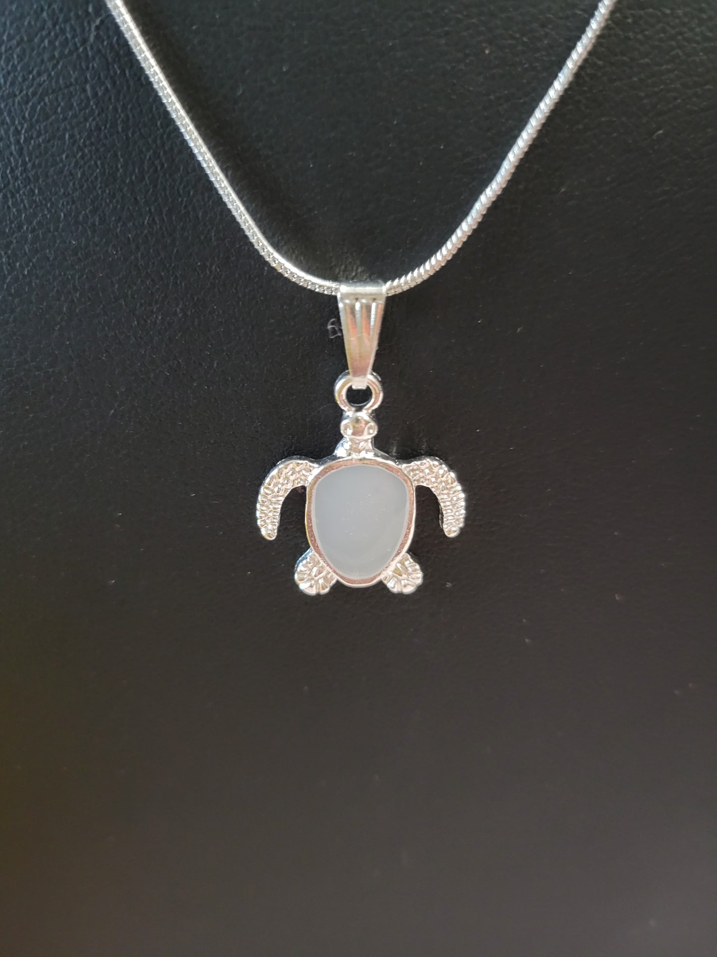 Sea Turtle - White Country Craft Barn Necklace (#601)