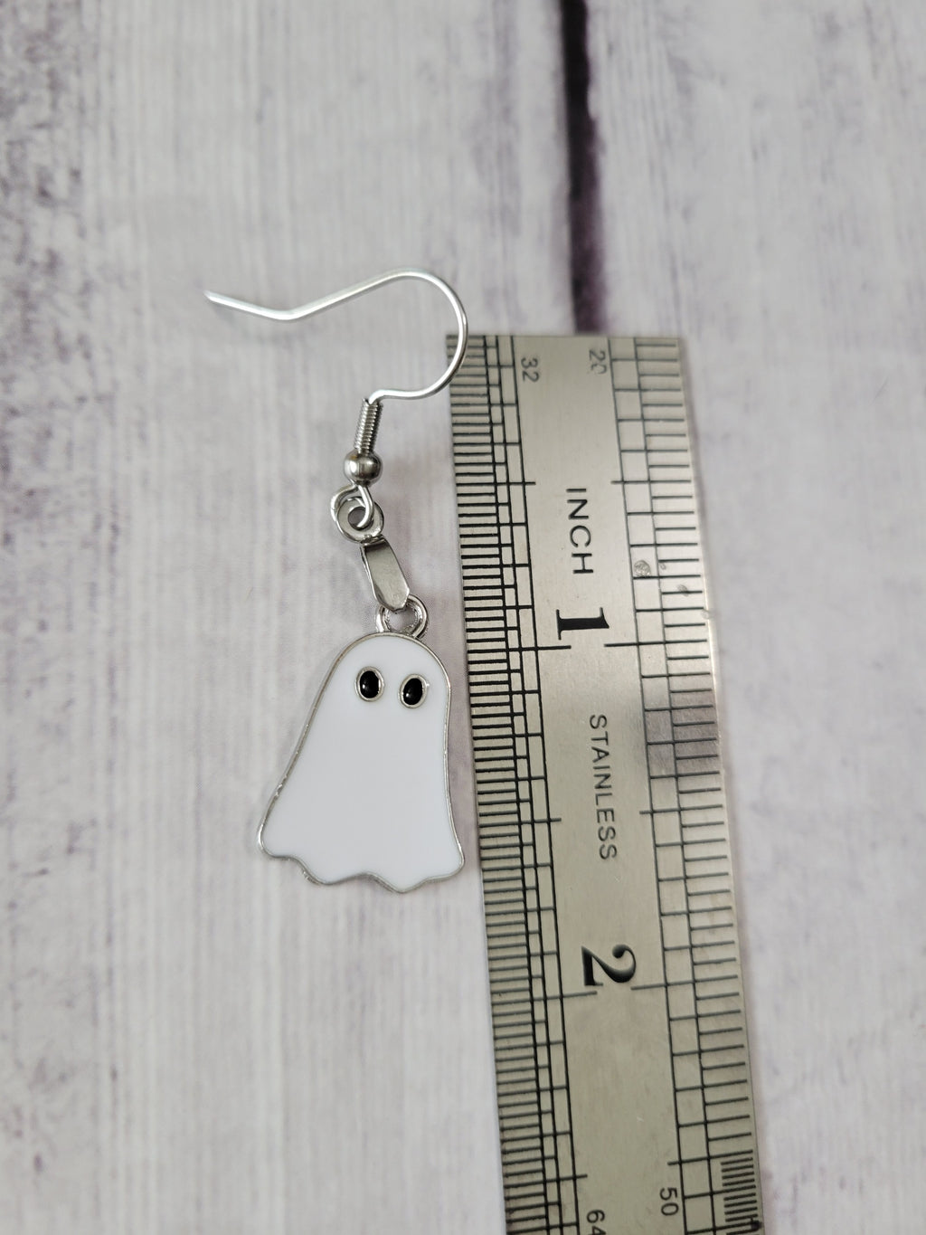 Ghost - White Country Craft Barn Earrings (224)