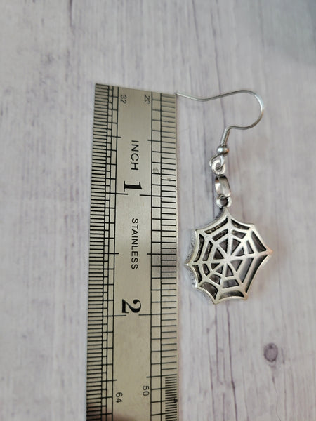 Spider Web - Silver Country Craft Barn Earrings (215)