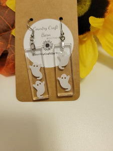 Whispy Ghost - White Country Craft Barn Earrings (CC-218)