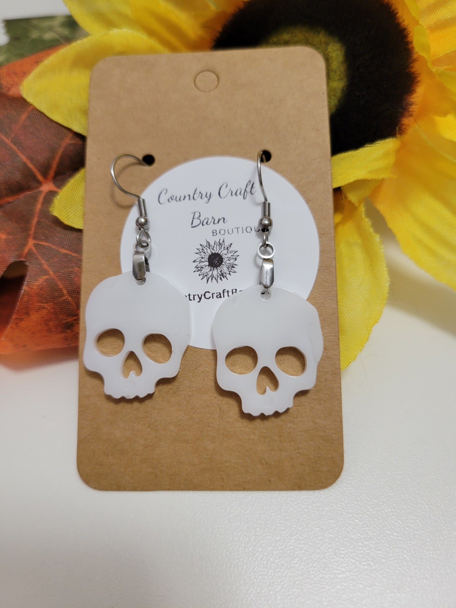 Skull Dangle - White Country Craft Barn Earrings (E-217)