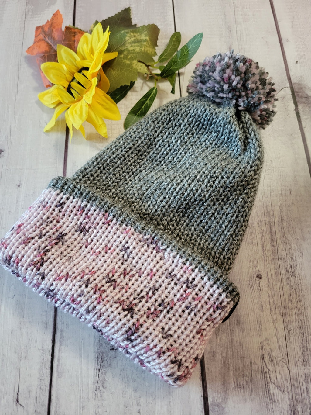 Wisteria Country Craft Barn Reversible Knit Hat - Purple/Gray (KH-2017)