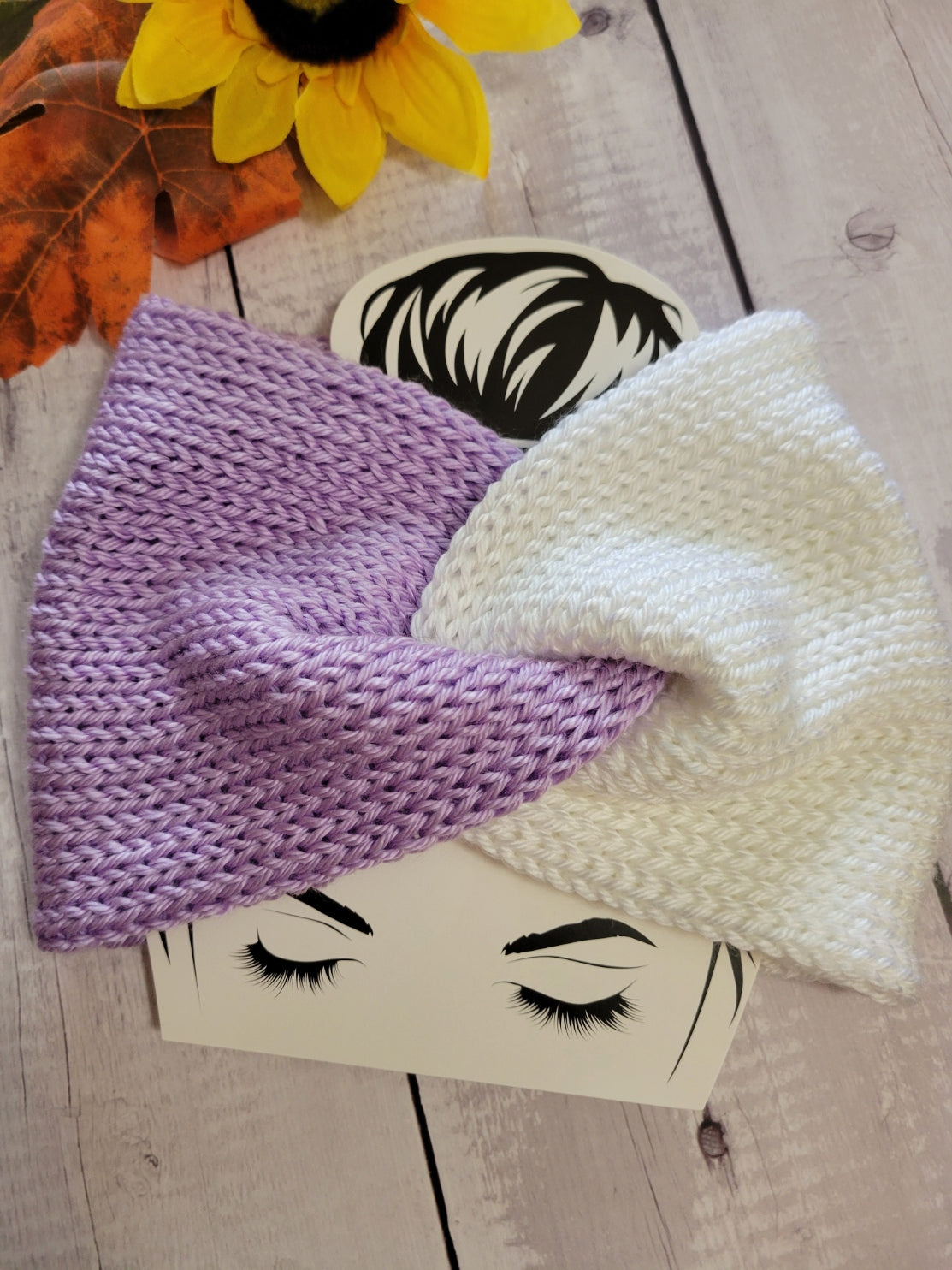 Twist Knot - Lavender/White Country Craft Barn Cross Knit Ear Warmer (#936)