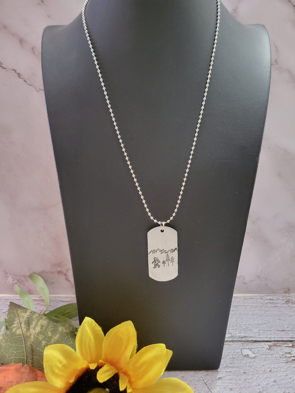 Bigfoot - Silver Country Craft Barn Necklace (NL-631)