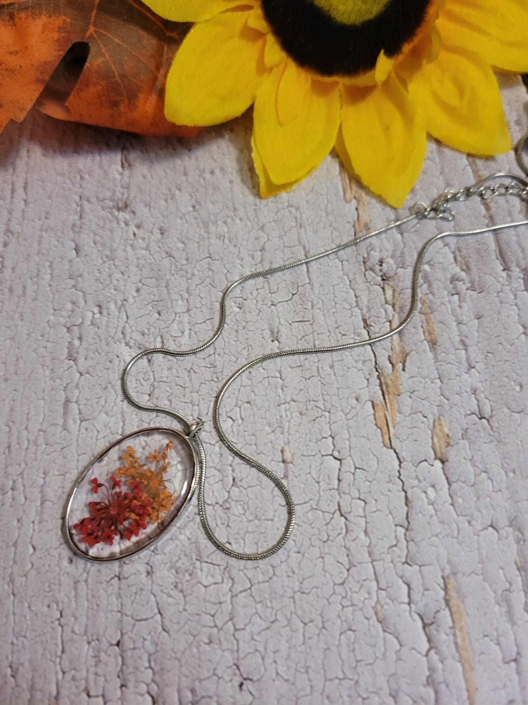 Firework Flower Display - Rust Country Craft Barn Necklace (#632)