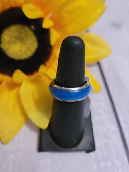 Ring Around the Resin - Blue Country Craft Barn Ring (R010)