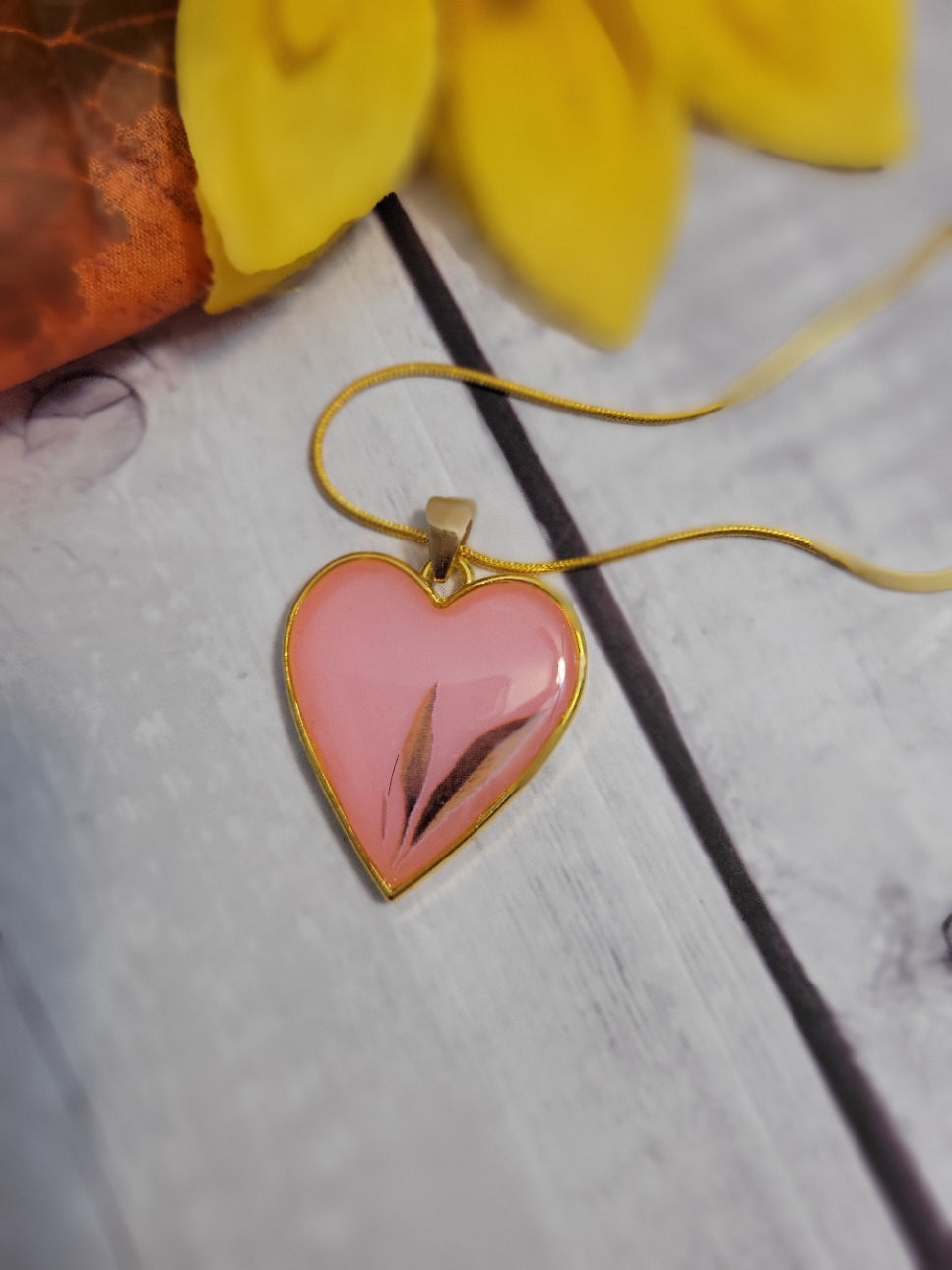 Bontanical Heart - Pink Country Craft Barn Necklace (#635)