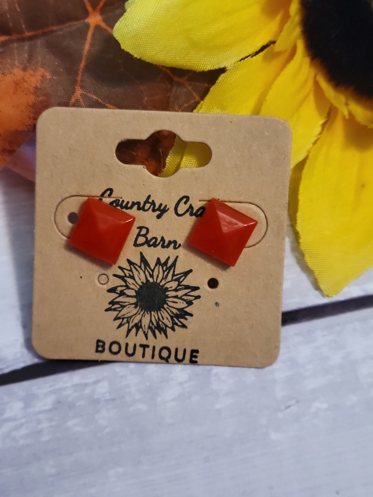 Little Diva -Domed Square Red Post Country Craft Barn Earrings (#1519)