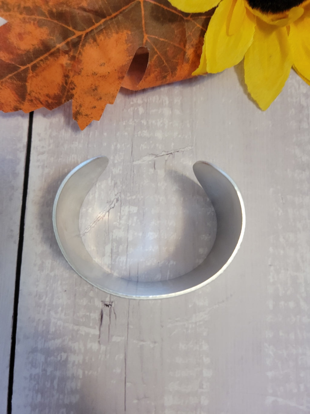 Boho Boss - Silver Clasp Country Craft Barn Bracelet (B-376)