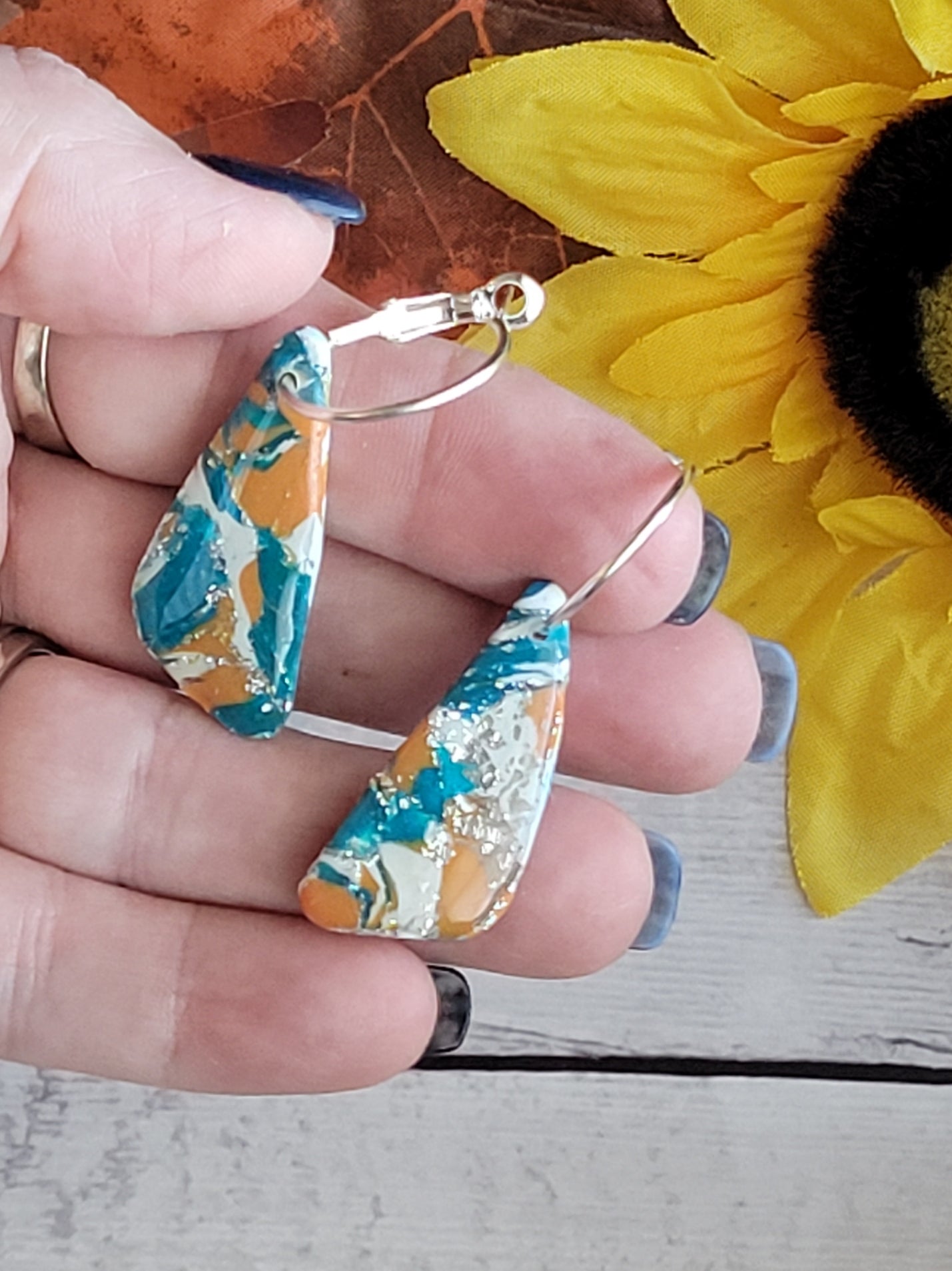 Southwest Canvas - Multi Color Country Craft Barn Earrings (#309E)