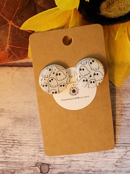 Ghostie Posties- Black/White Color Country Craft Barn Earrings (#314E)