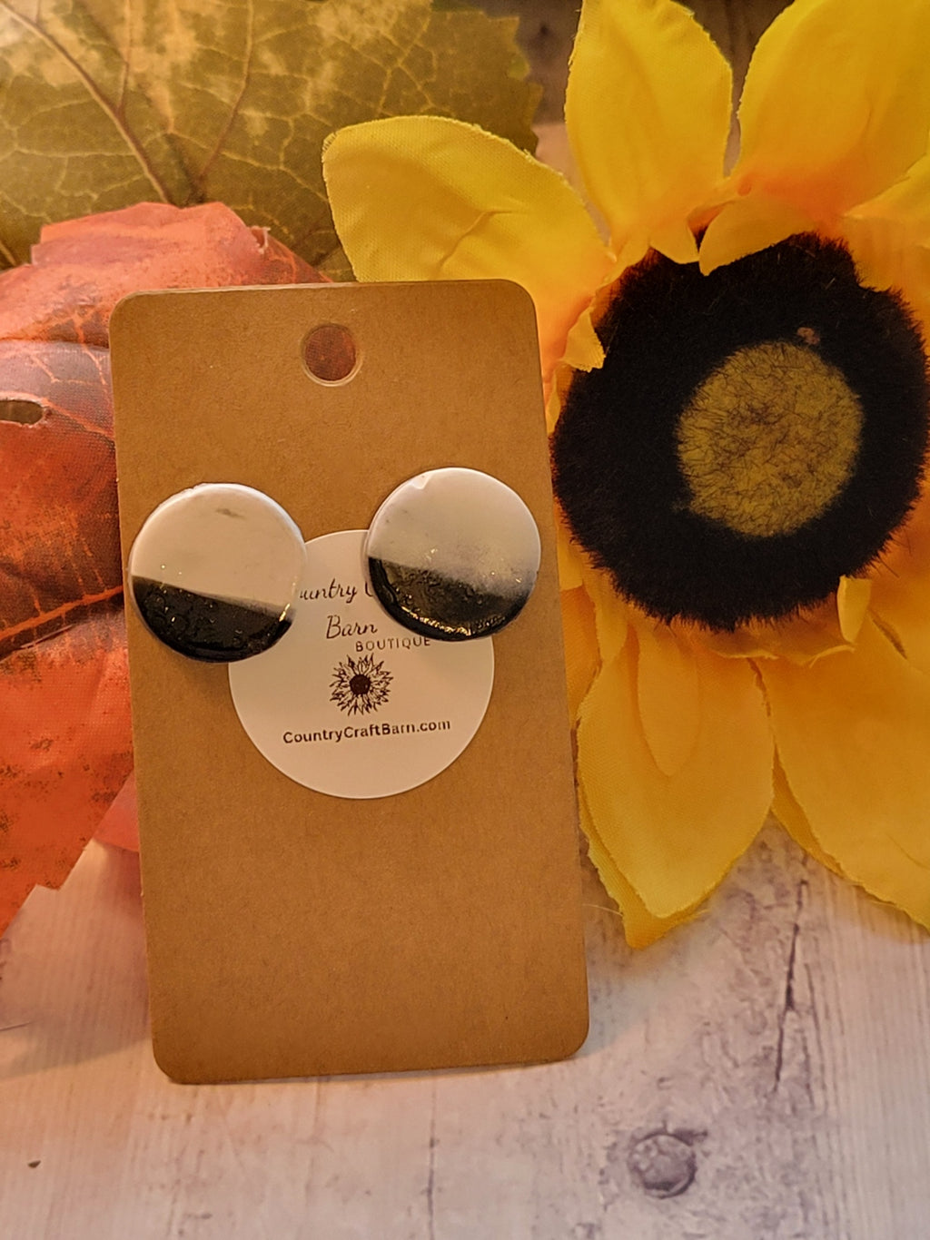 Monochrome Elegance - Black/White Country Craft Barn Earrings (#328E)