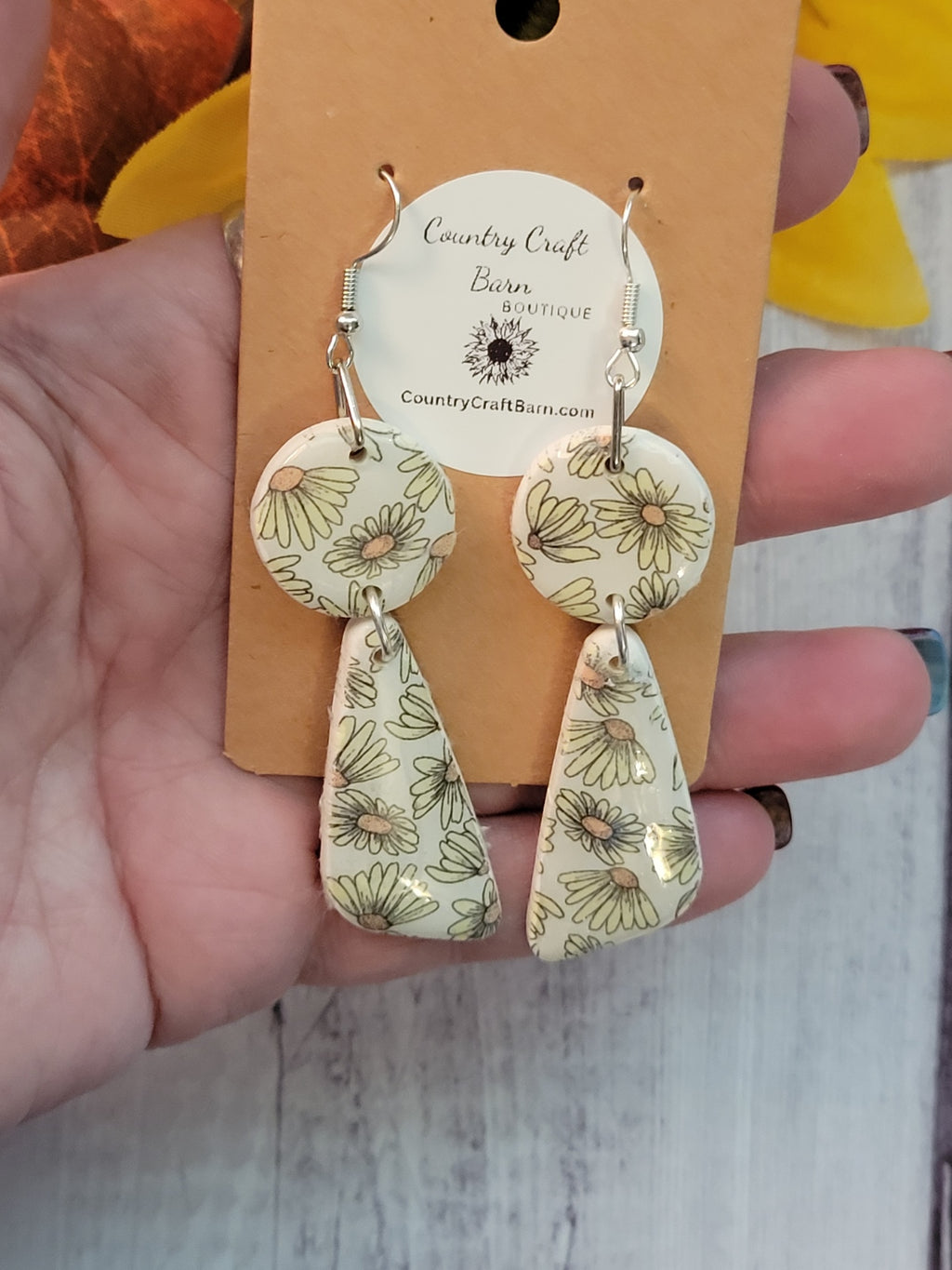 Floating Daisies Double - Pale Yellow Country Craft Barn Earrings (#340E)