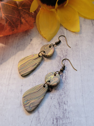 Timber Twist - Brass Country Craft Barn Earrings (#349E)