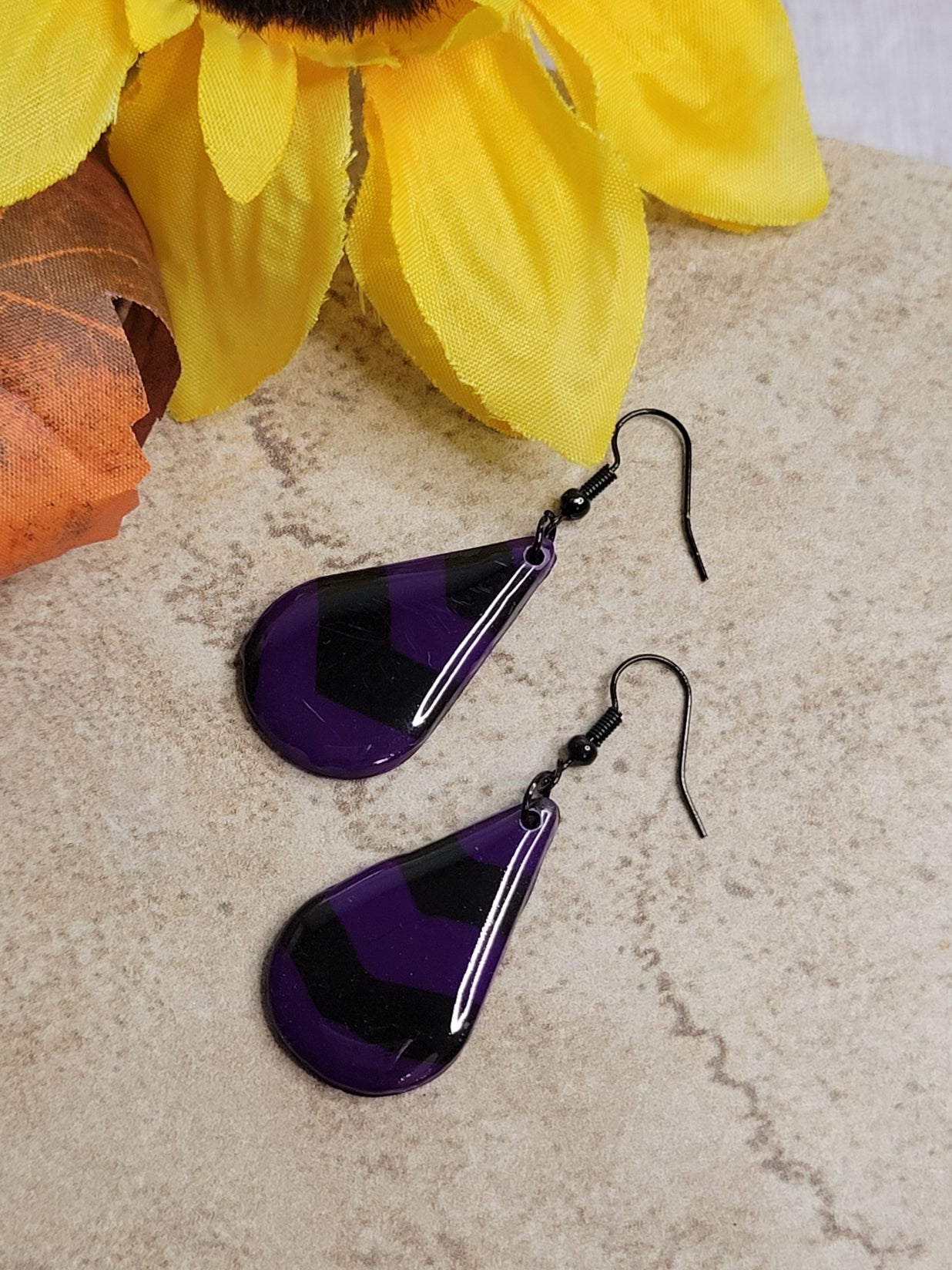 Midnight Currents - Purple Country Craft Barn Earrings (#352E)