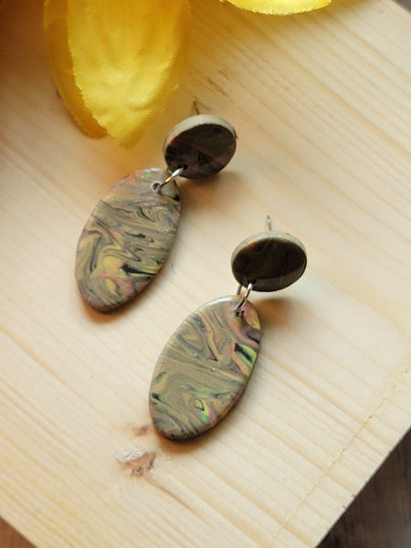 Woodland Marble Post - Marble Country Craft Barn Earrings (#361E)