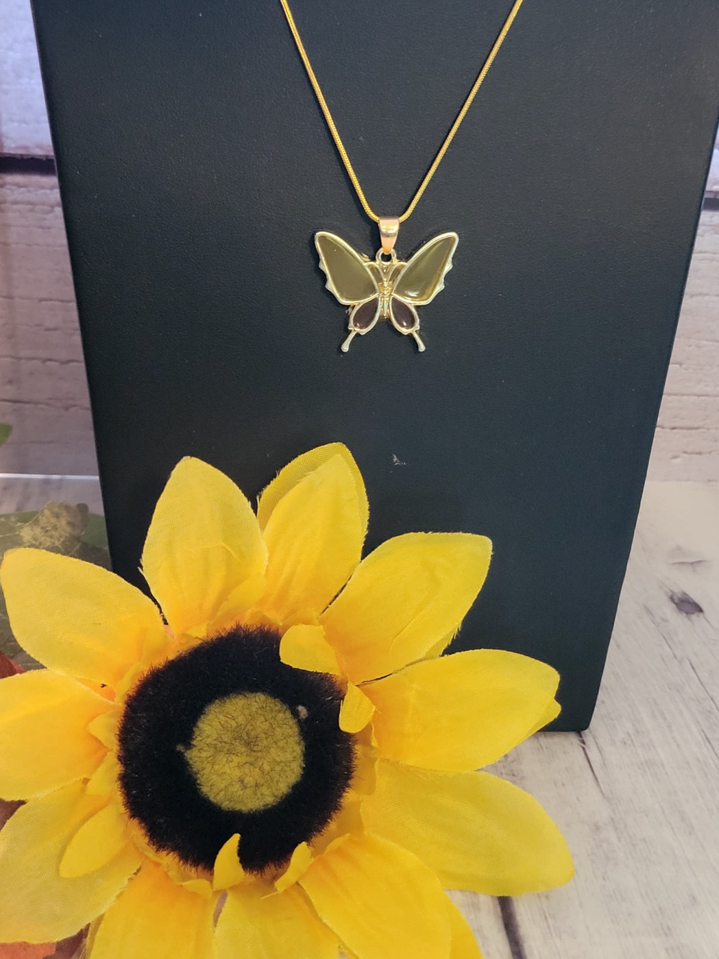 Spring Wings Resin Butterfly - Yellow/Pink Country Craft Barn Necklace (#647)