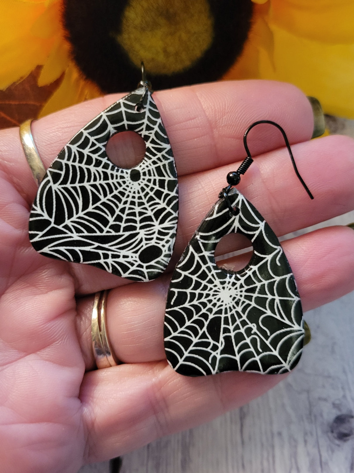 Spooky Web Planchette - Black Country Craft Barn Earrings (380E)