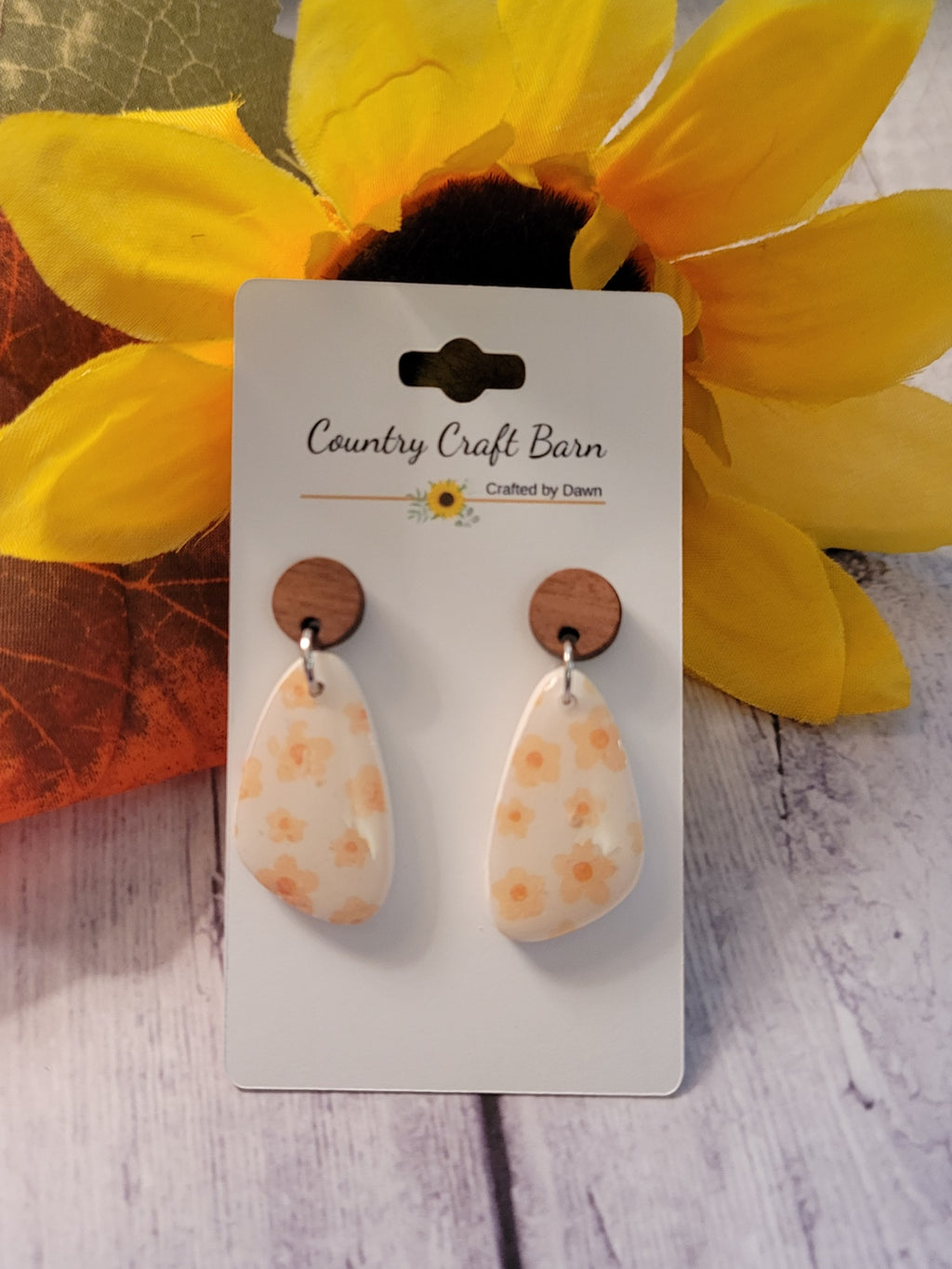 Daisy Drift - Yellow Country Craft Barn Earrings (381E)